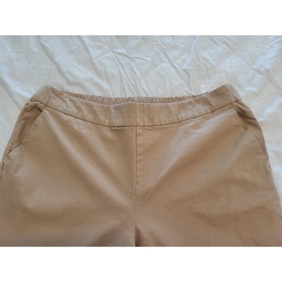 Isaac Mizrahi Size 16 Khaki Stretch Straight Leg Crop Pant A675363 NWOT - Picture 4 of 12